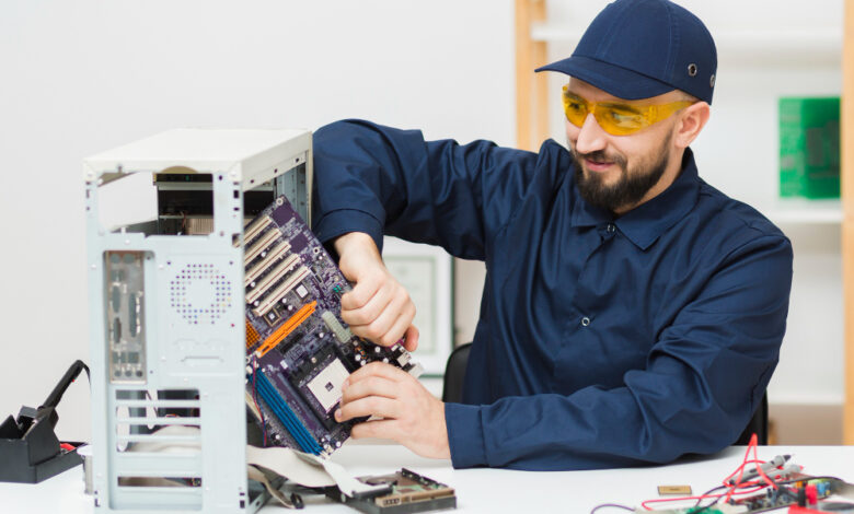 trwho.com hardware
